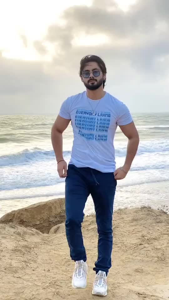 @mujtaba Lakhani