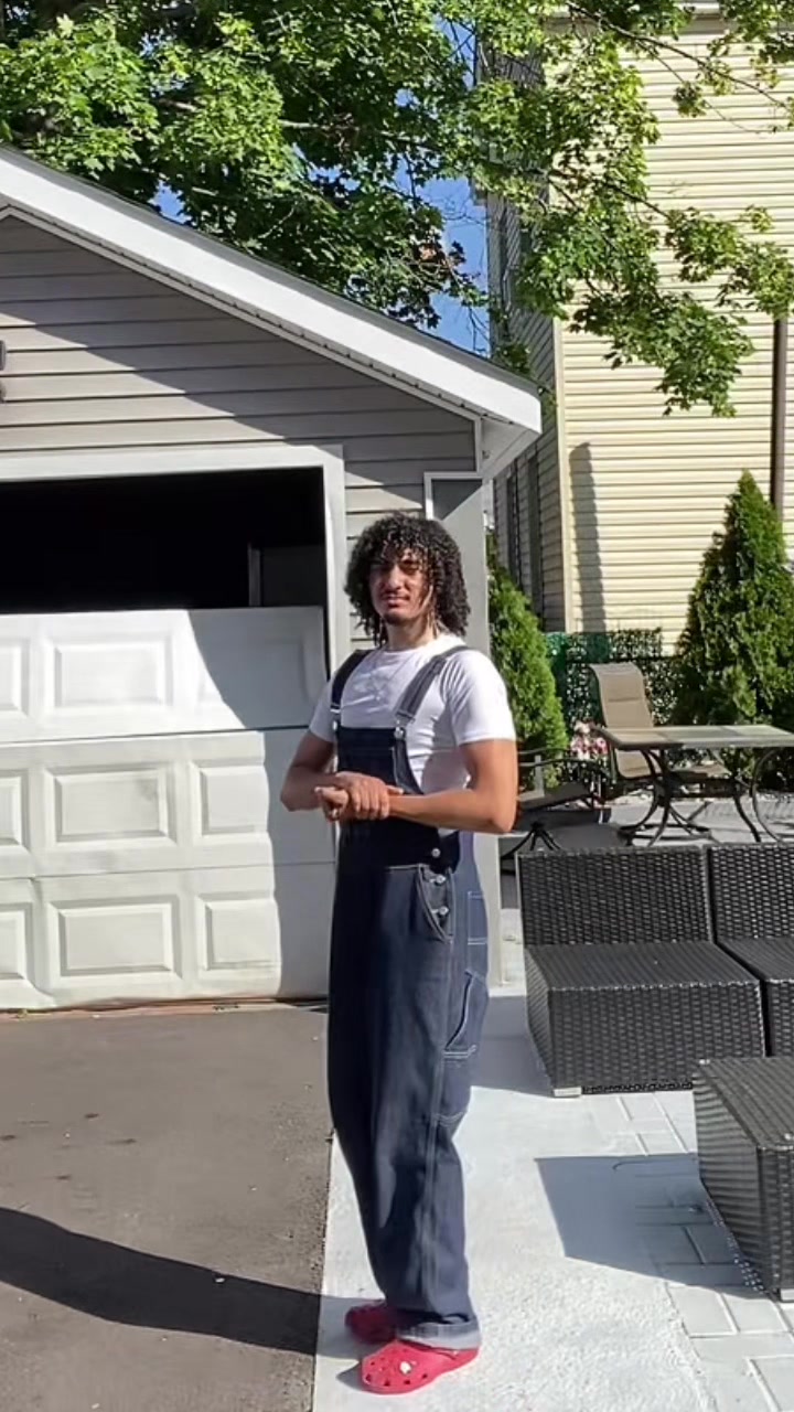 @🩸𝓭𝓪𝓻𝔂𝓪𝓷 𝓶.🧛🏿&zwj;♂️