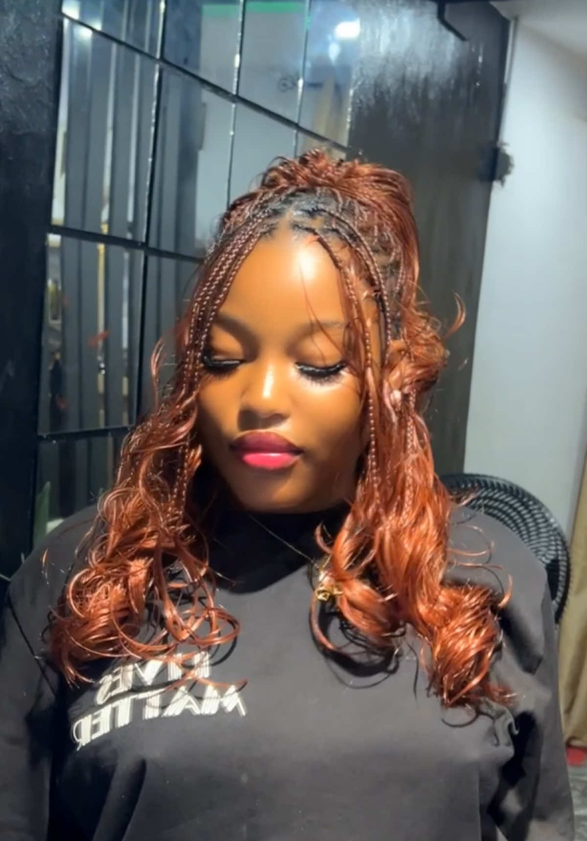 @THE AKUNGBA HAIRSTYLIST 💕