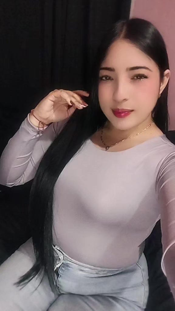 @Desiree08