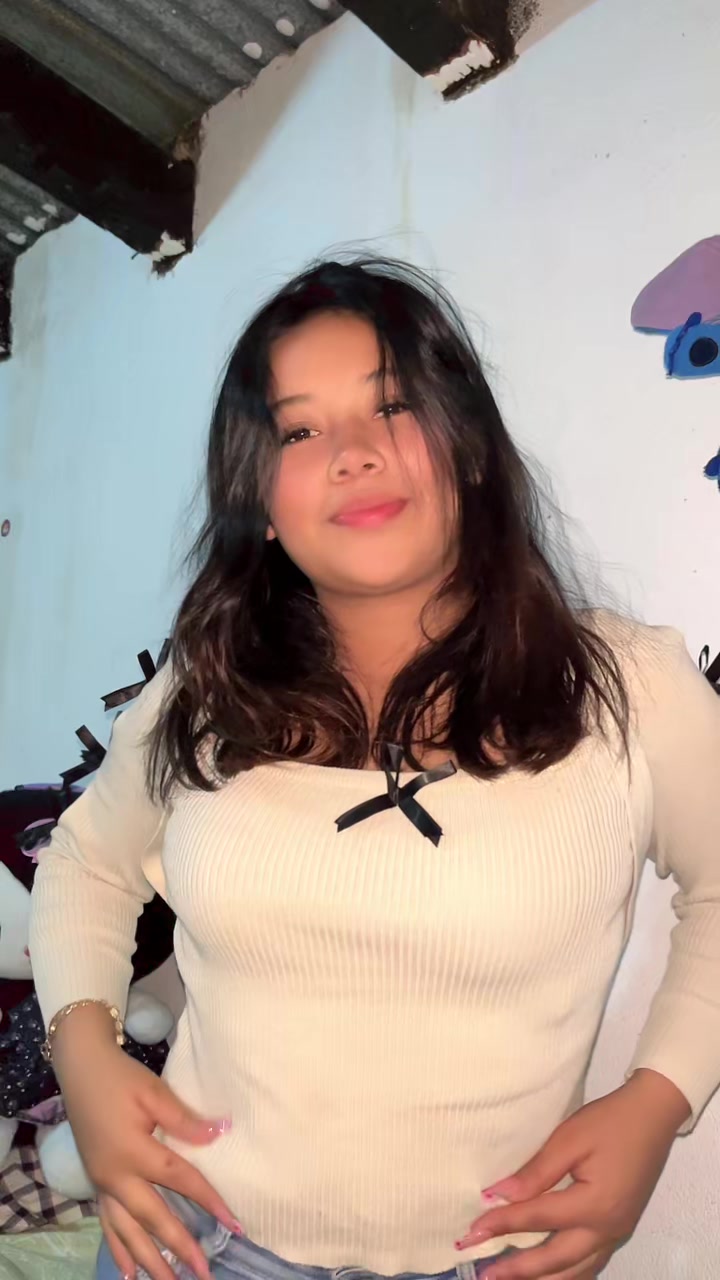 @♡𝓒𝓪𝓻𝓸𝓵𝓲𝓷𝓪...🧃🍒