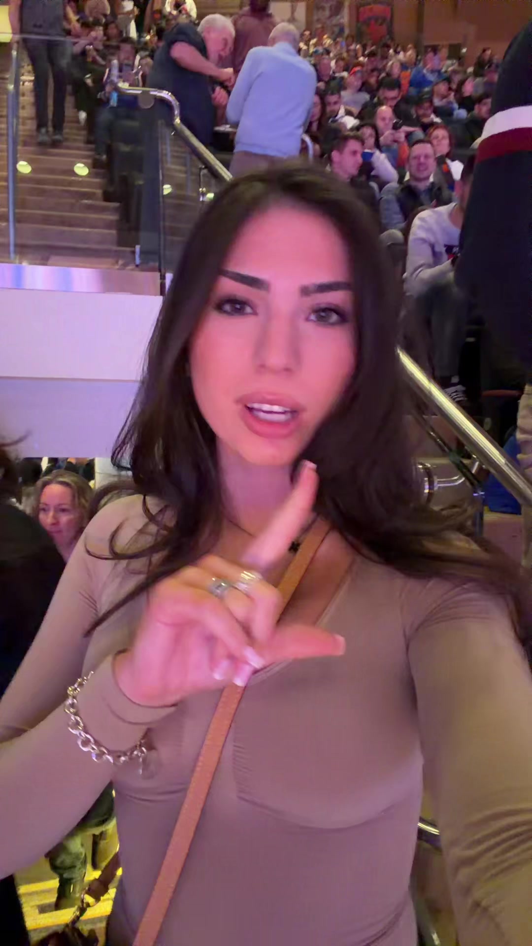 @Adelina
