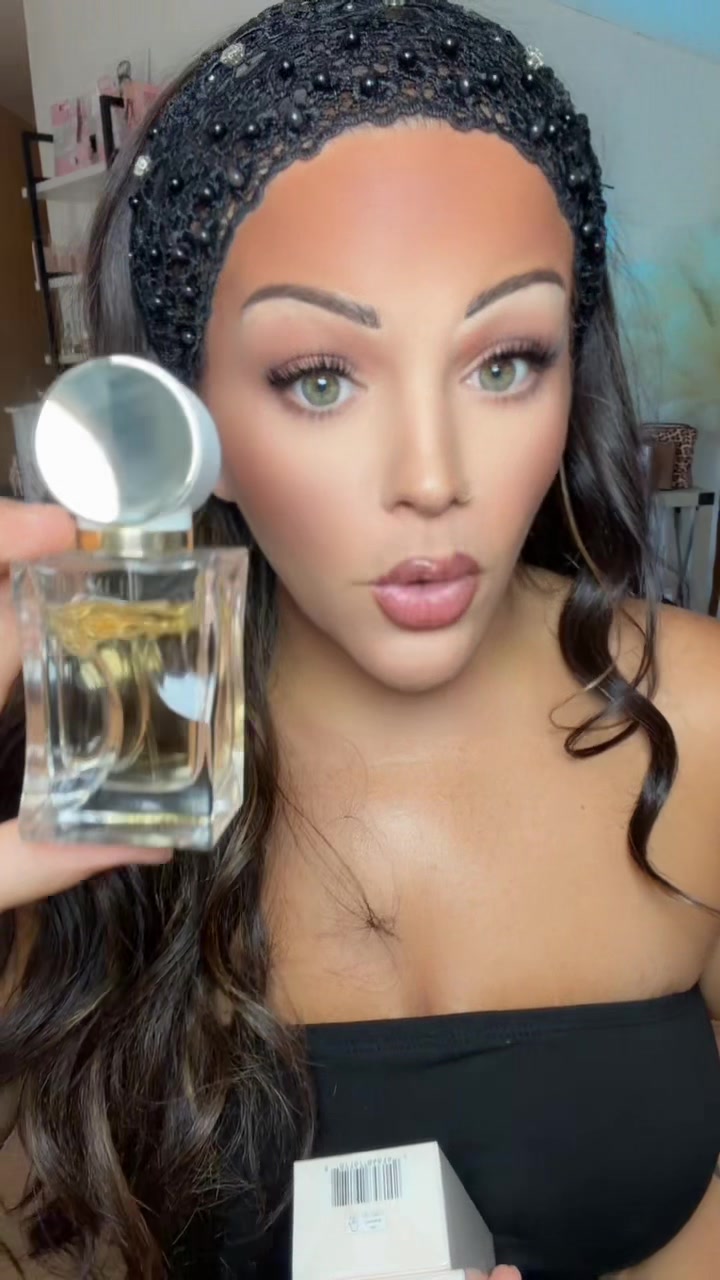 @Tahlia Mua