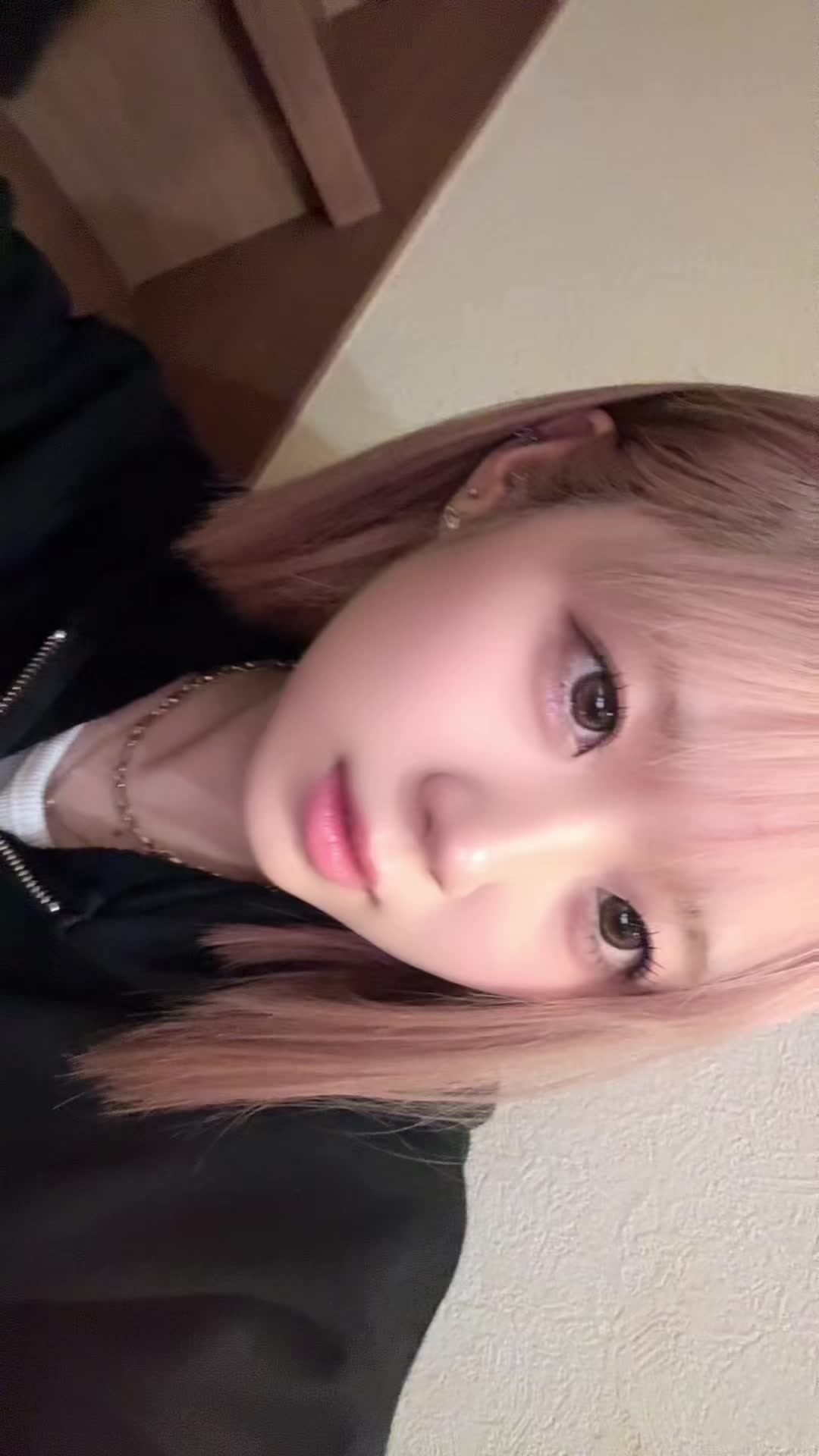 @優 奈