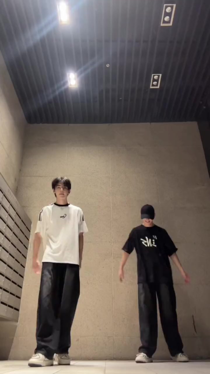 @耀不协调啊啊啊