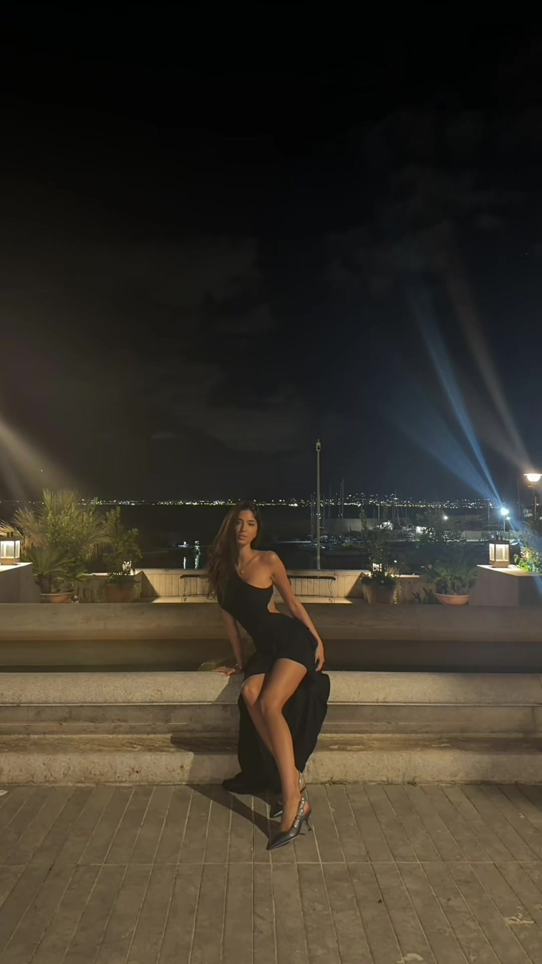 @Djina