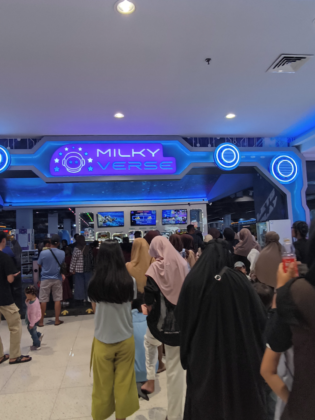 @Ramayana Ciplaz Karawang
