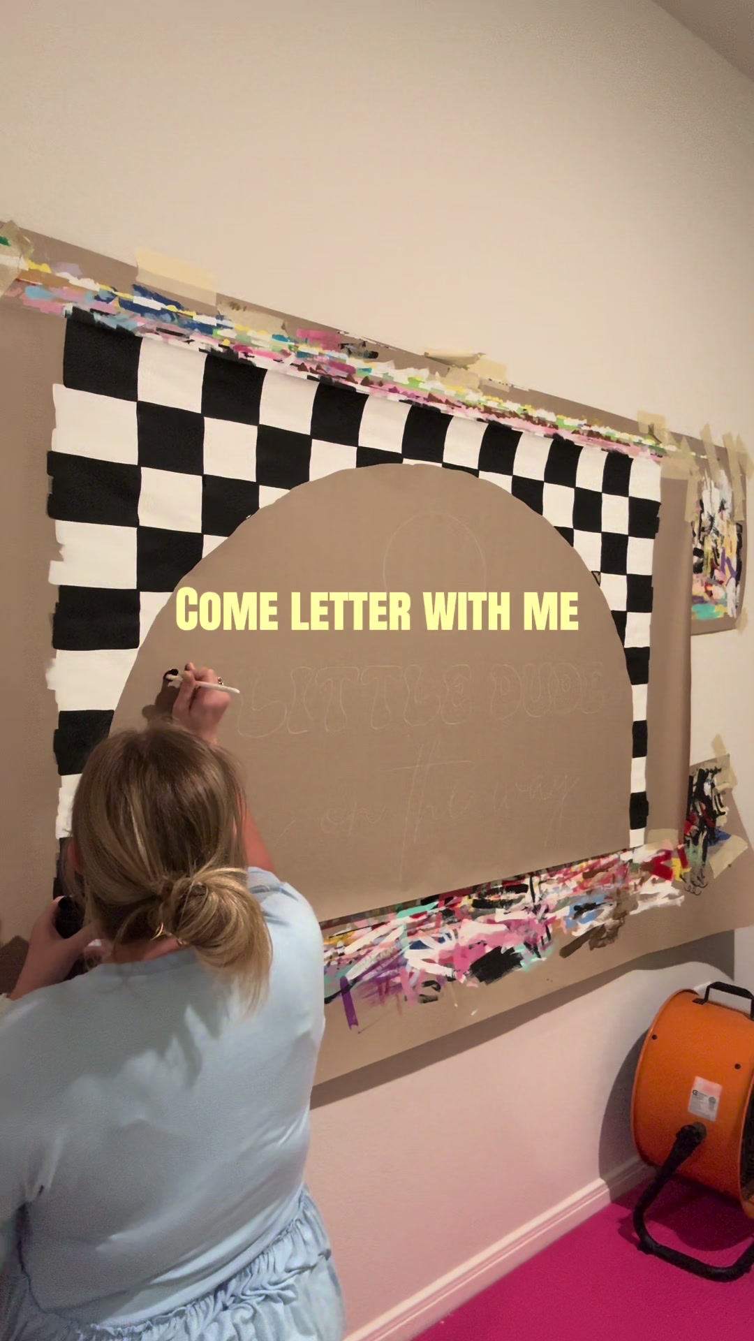 @Lindsey | Banner Artist & Mom