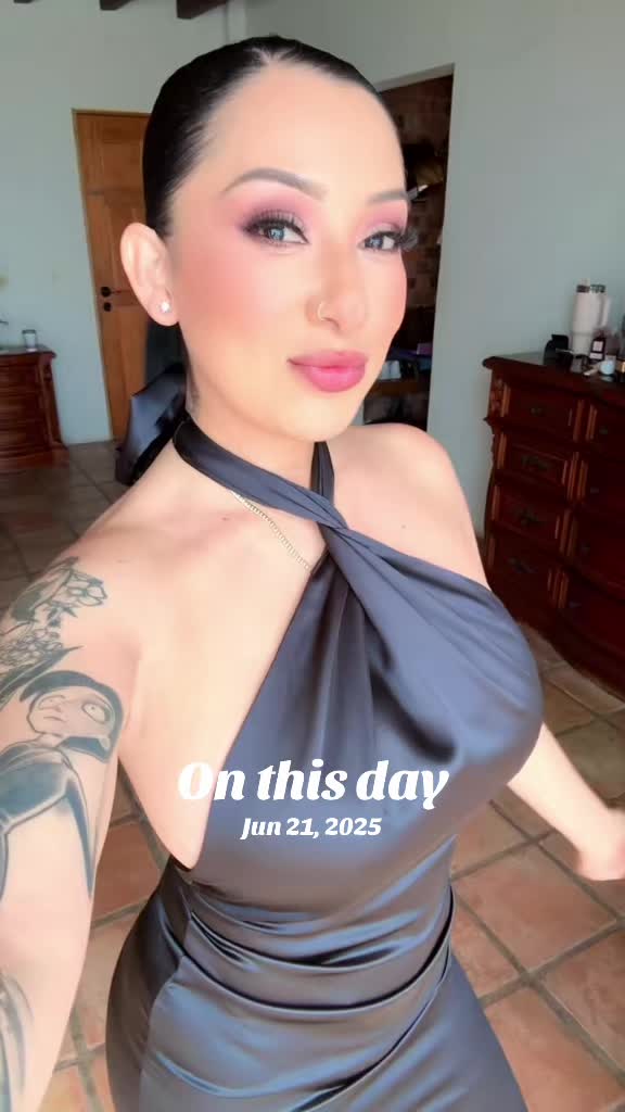@Sandra 🖤🖤🖤