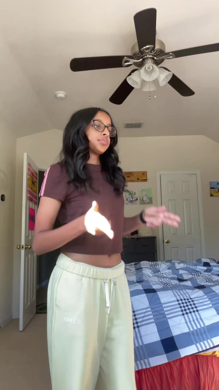 @Jhanvi
