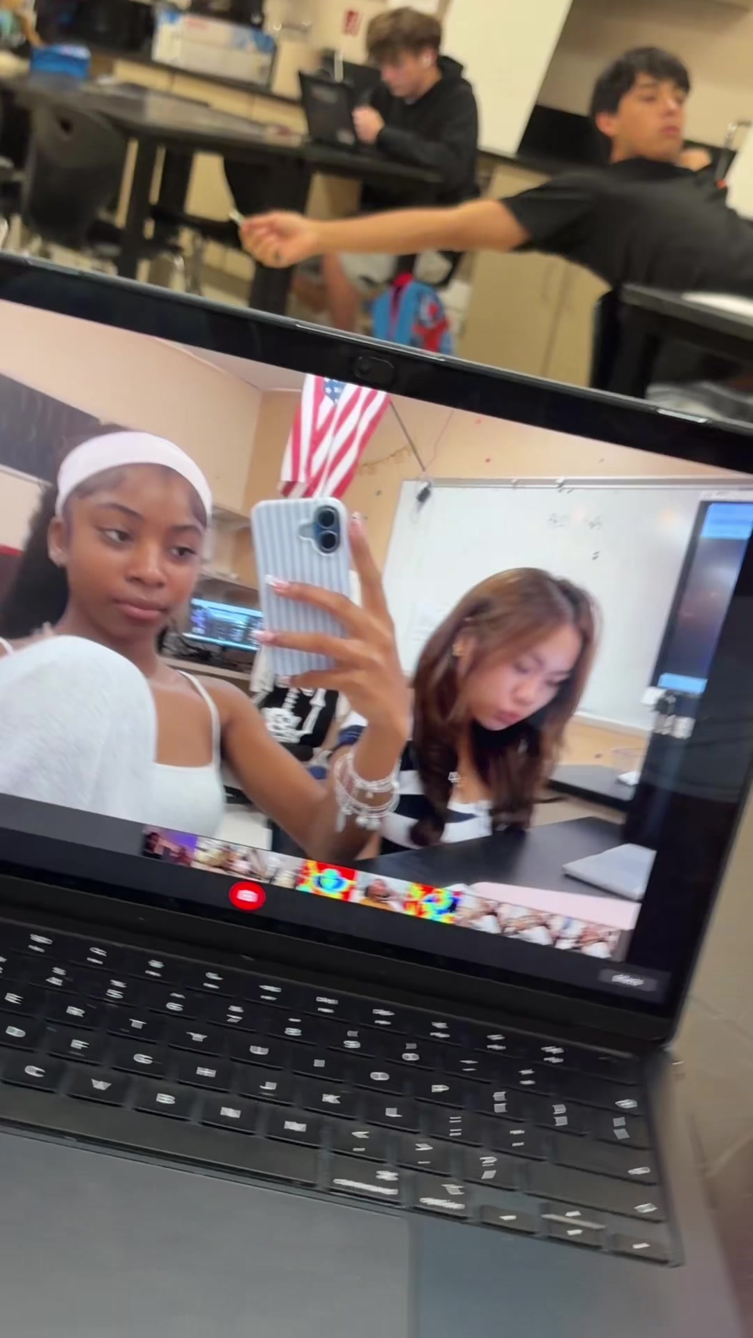 @bruhchels