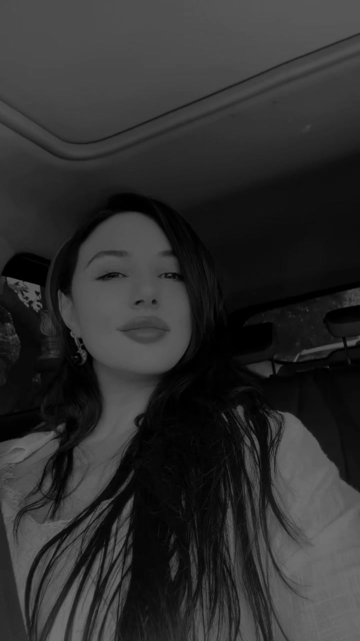 @julia_baku05
