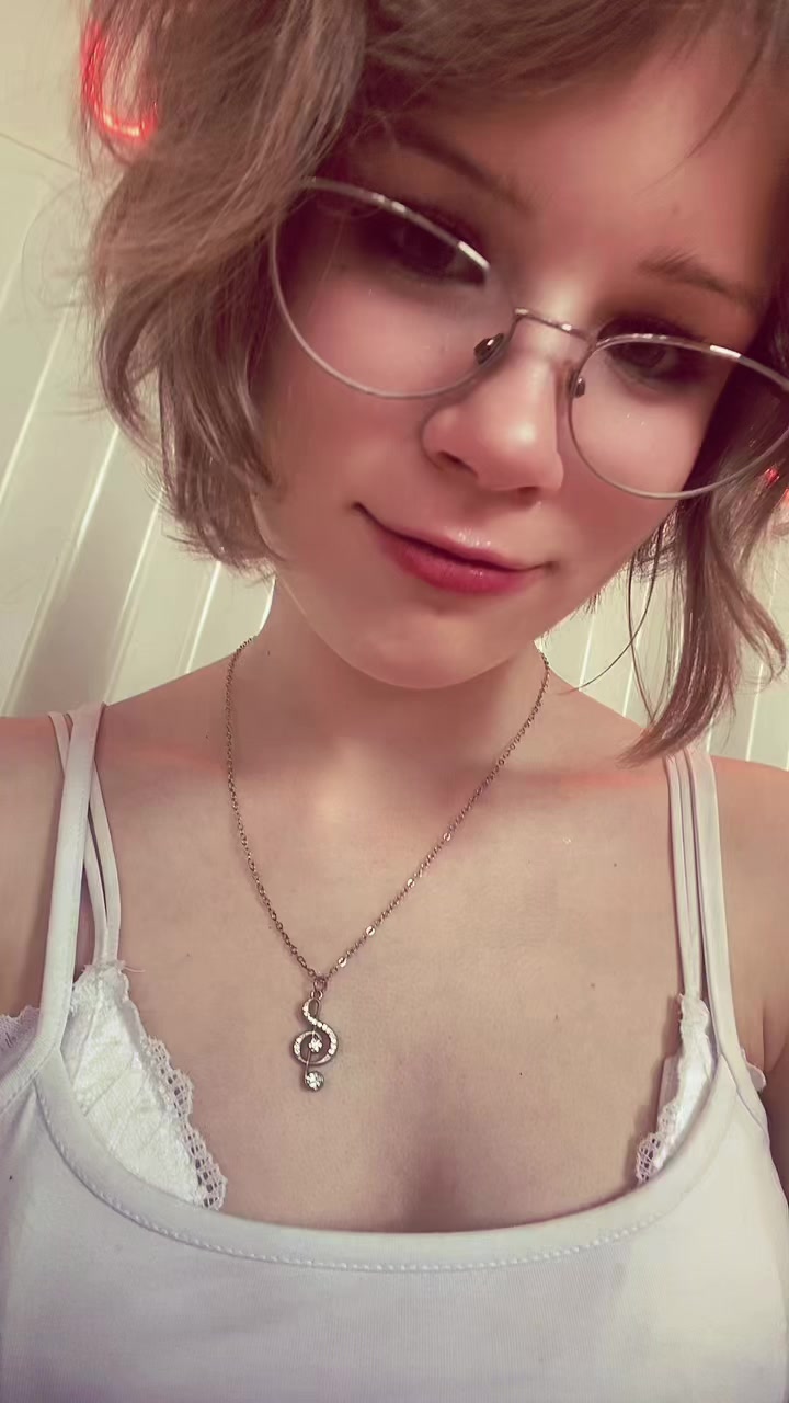 @аликорн🎶🎼