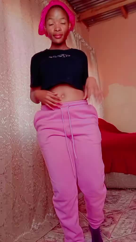 @Tlotli