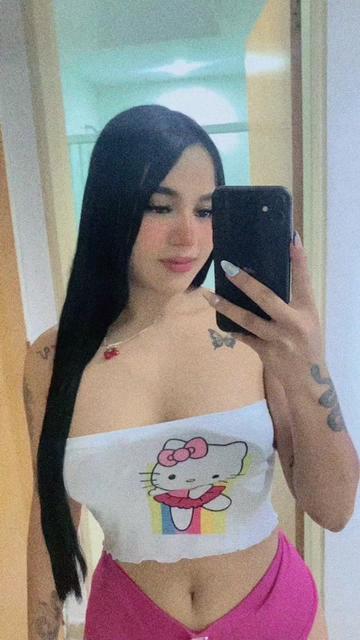 @HillaryVTG🍓