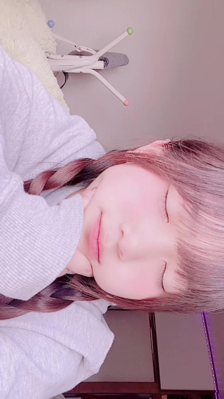 @paz.ari427