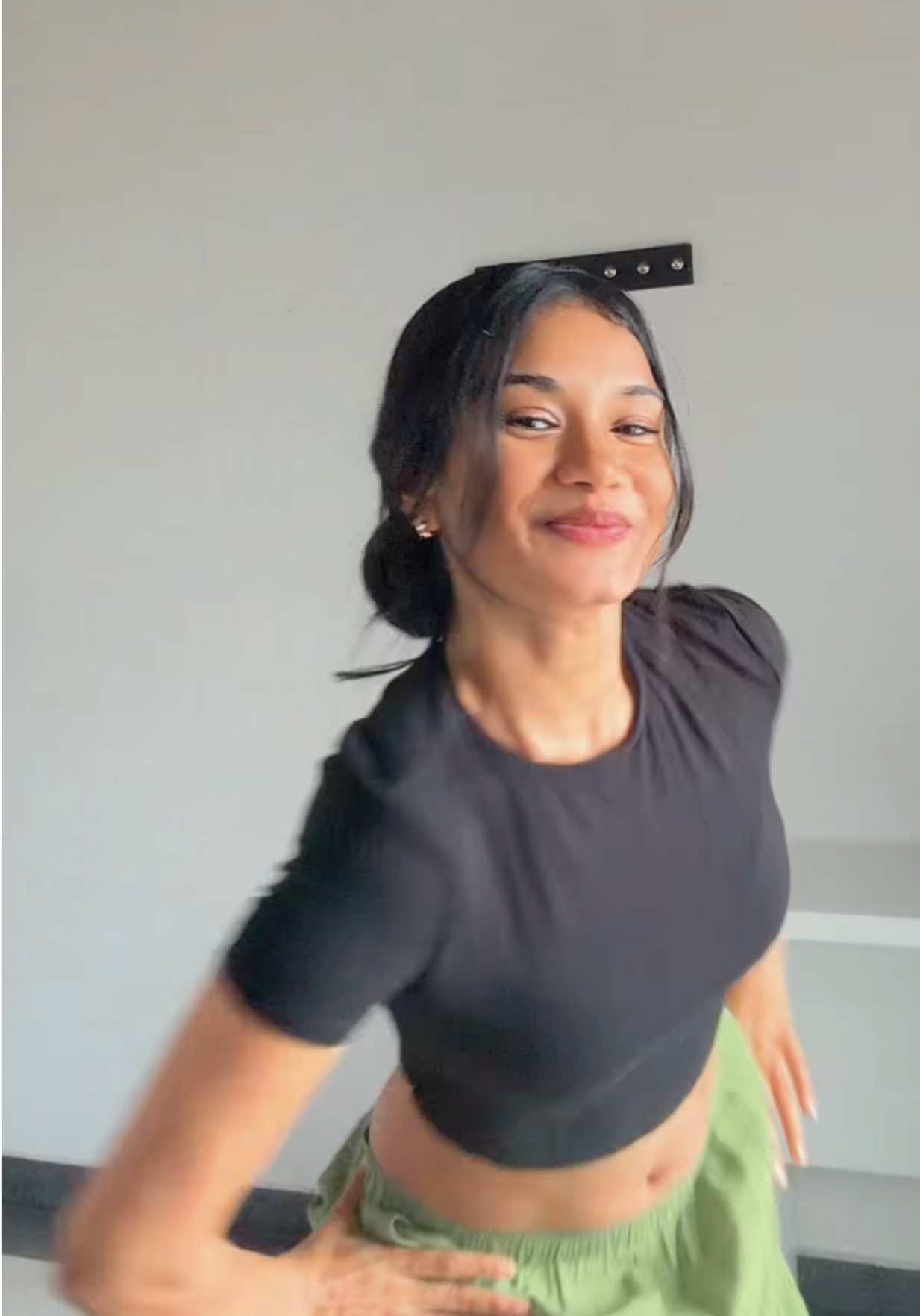 @Roshel Suriyaarachchi