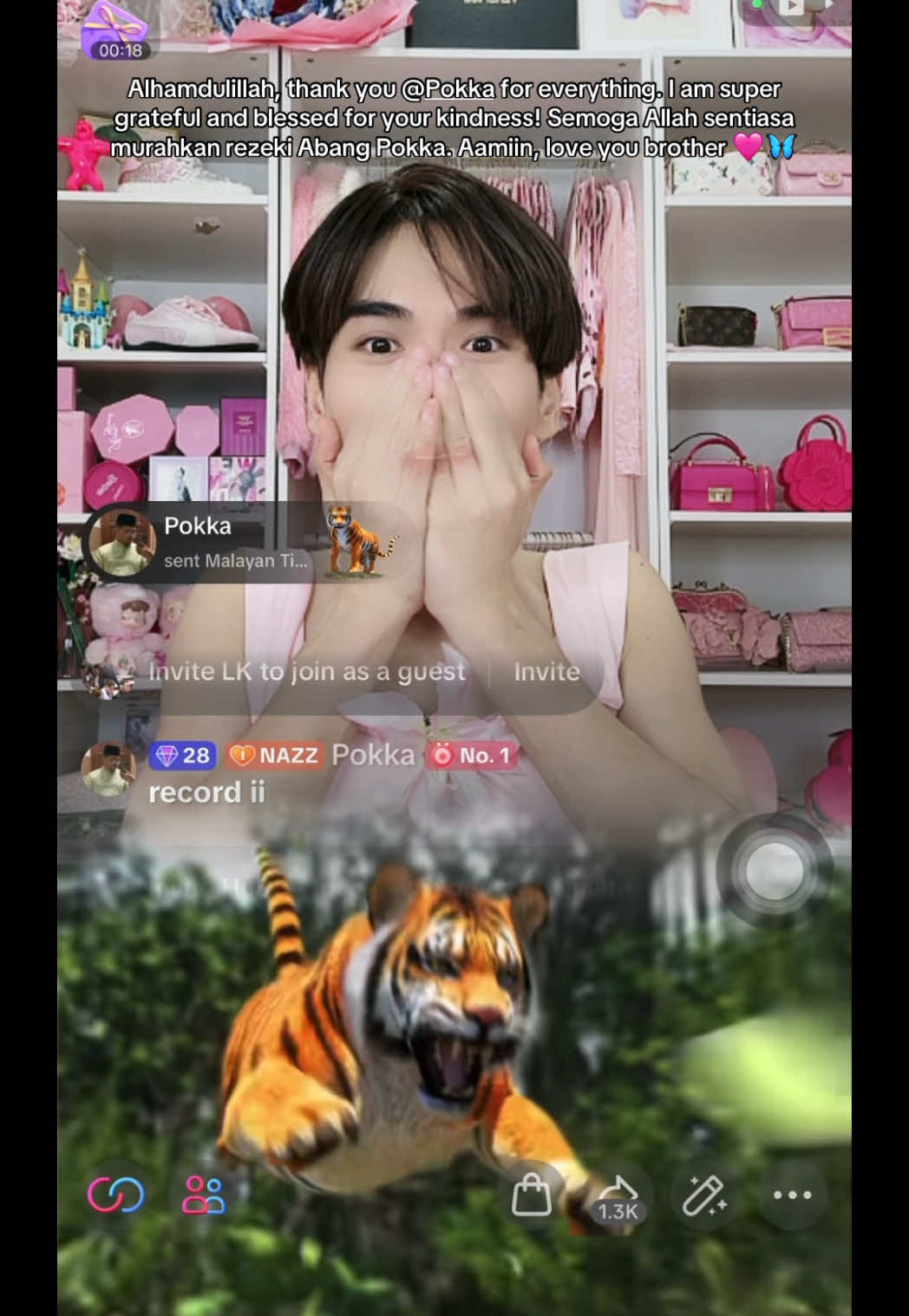 @Nazri Butterfly ๐ฆ๐ฉท