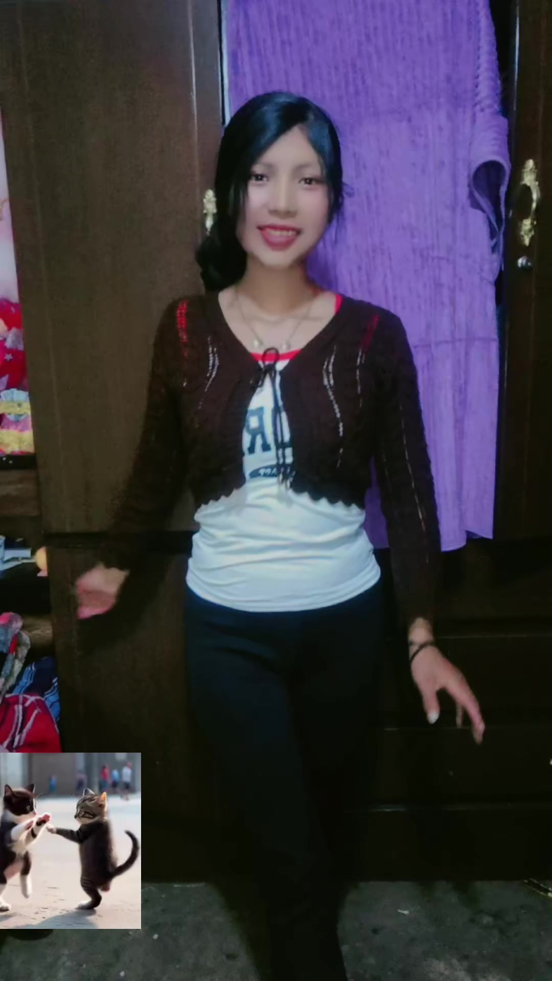 @♥️🦋tú cholita Elvira 🦋♥️