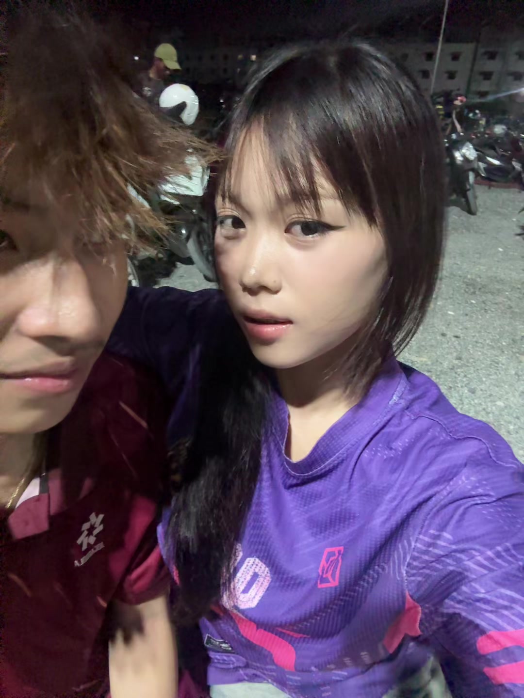 @yinnjuliee