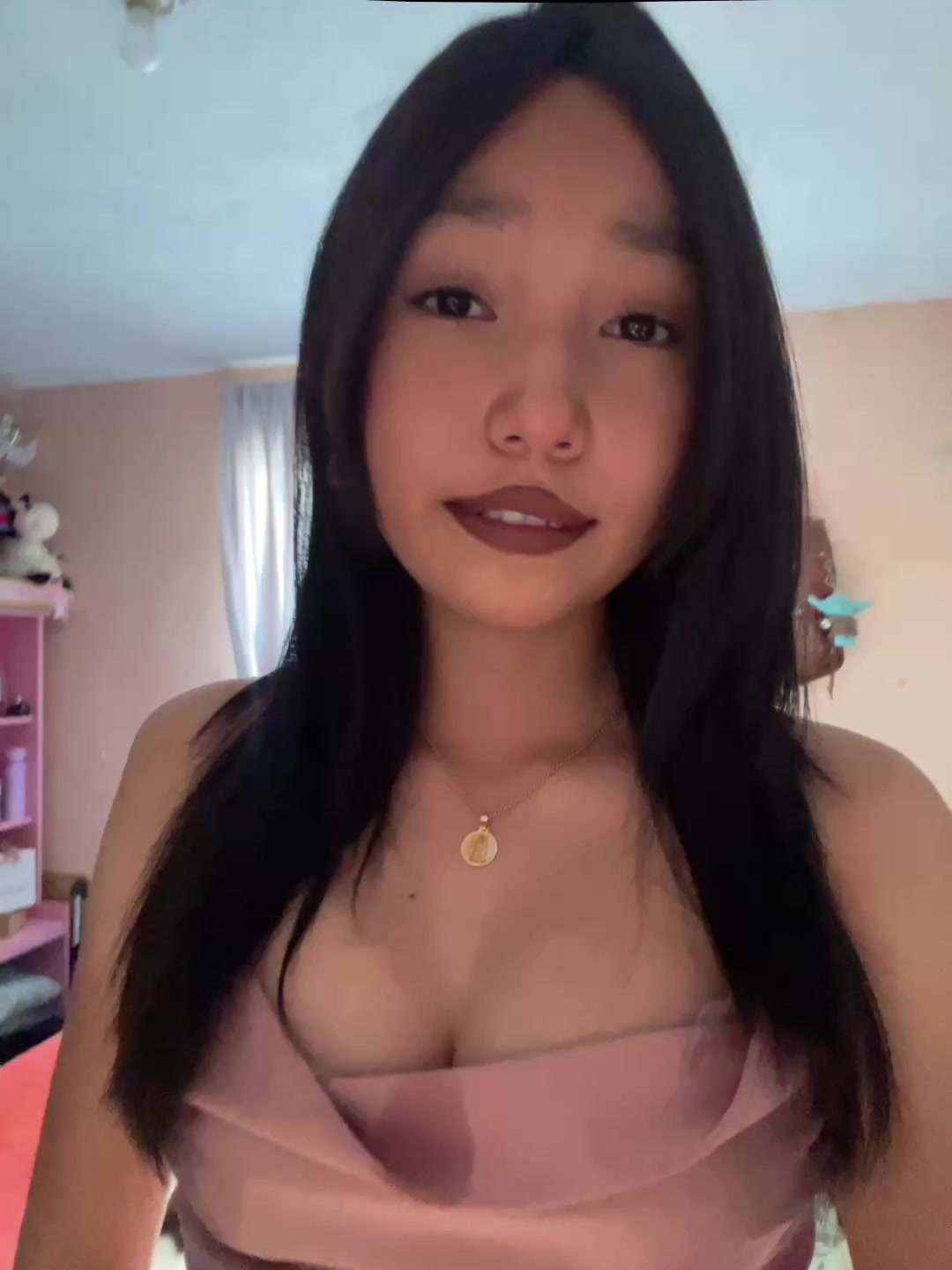 @🦦