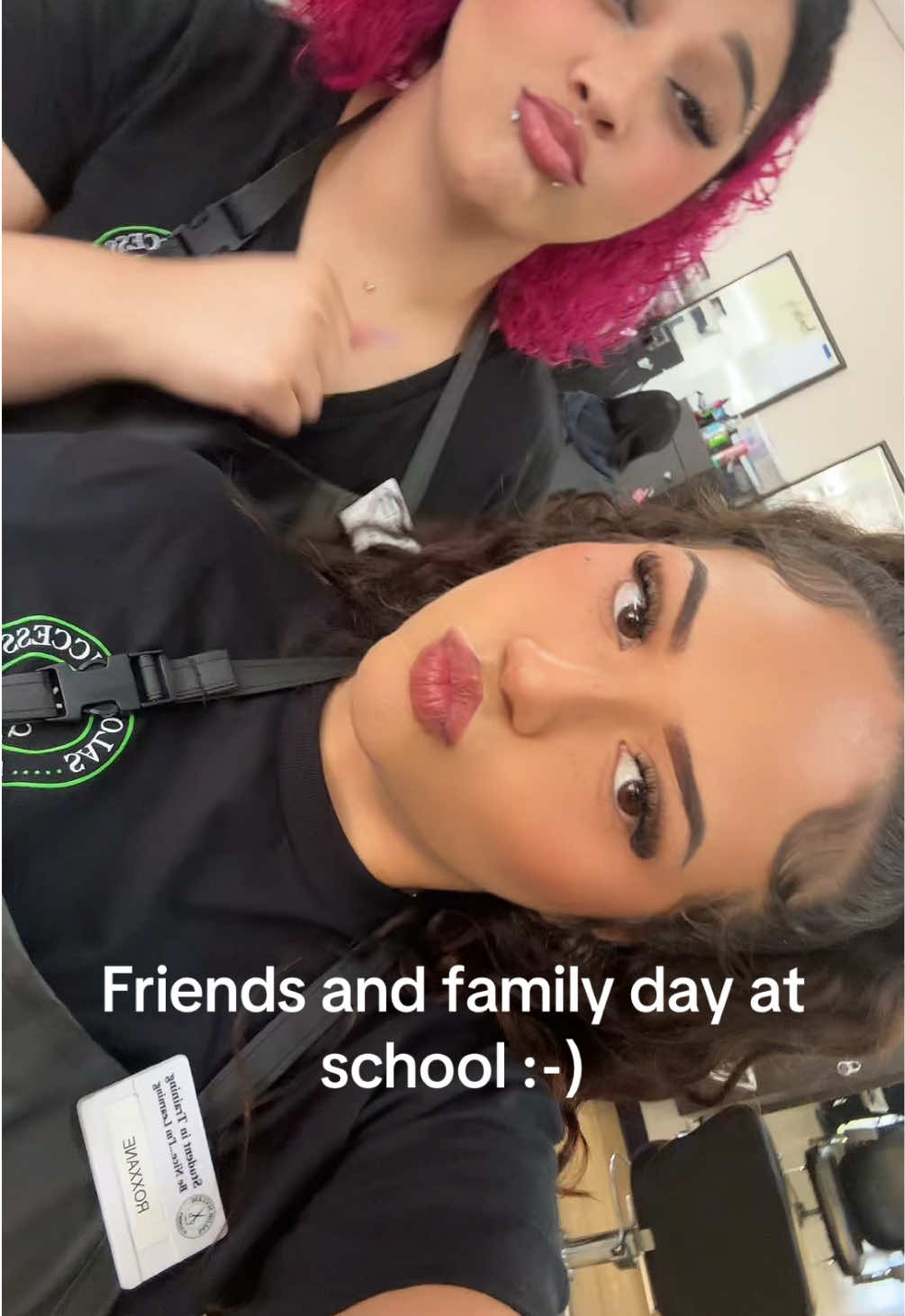 @Roxxy.dgaf