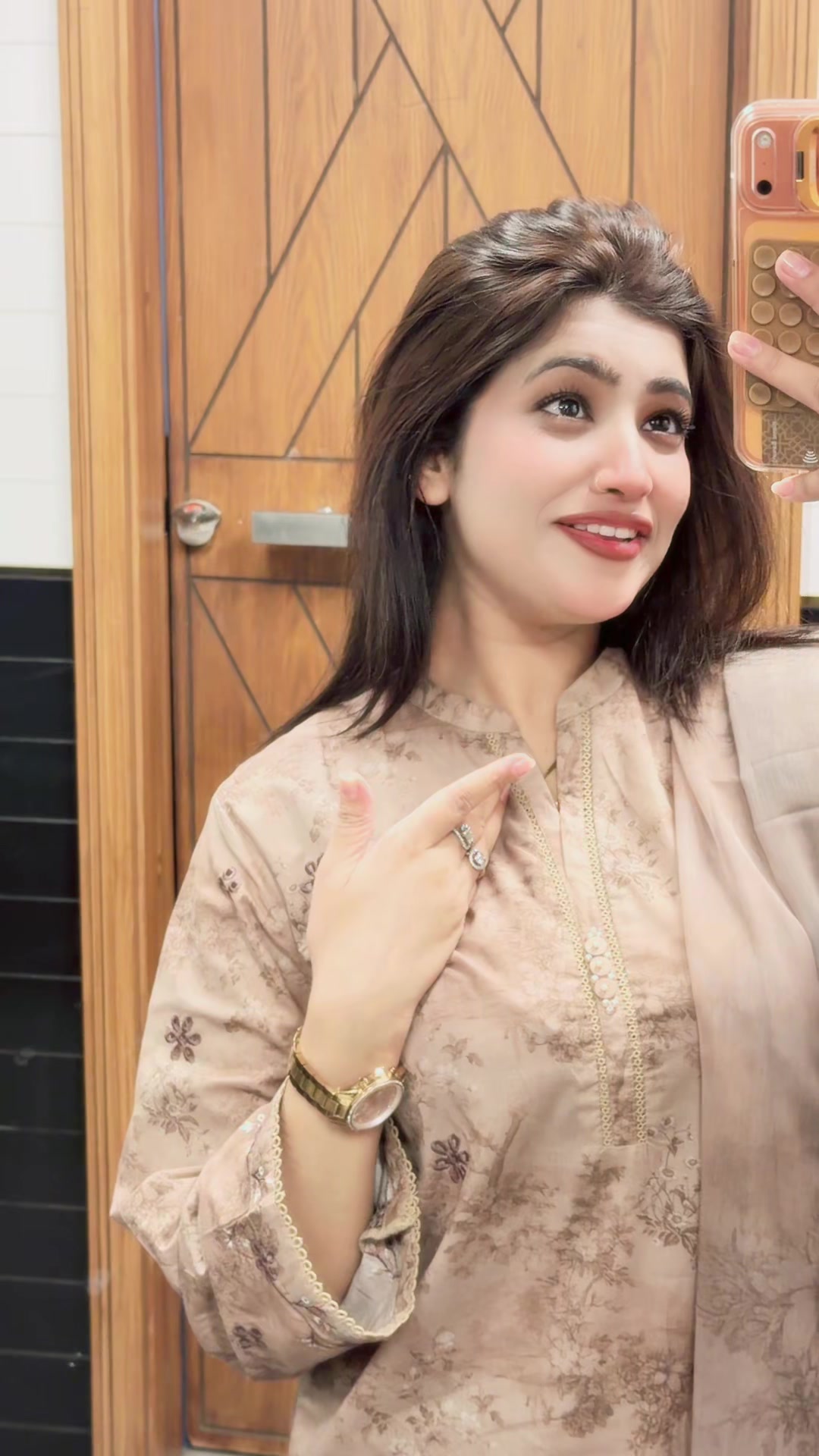 @Malaika naz 👸🏻