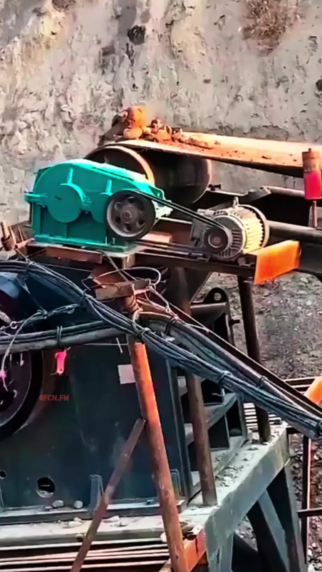 @FCN.FM Mining Machine