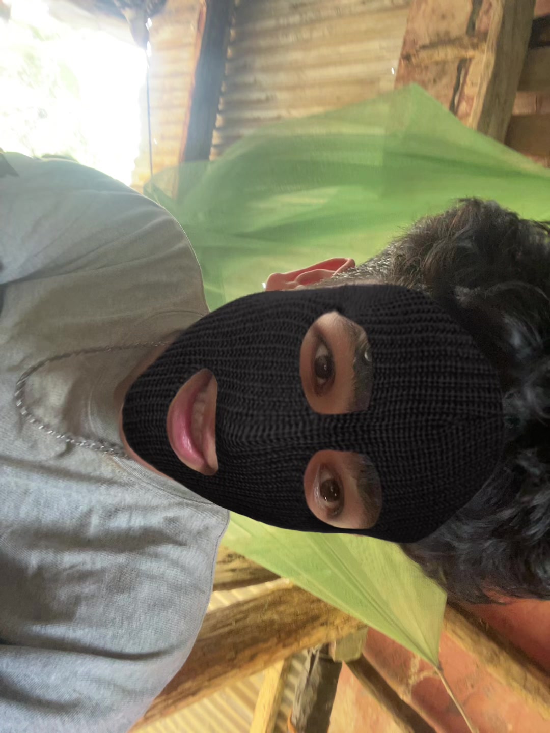 @Parshuu