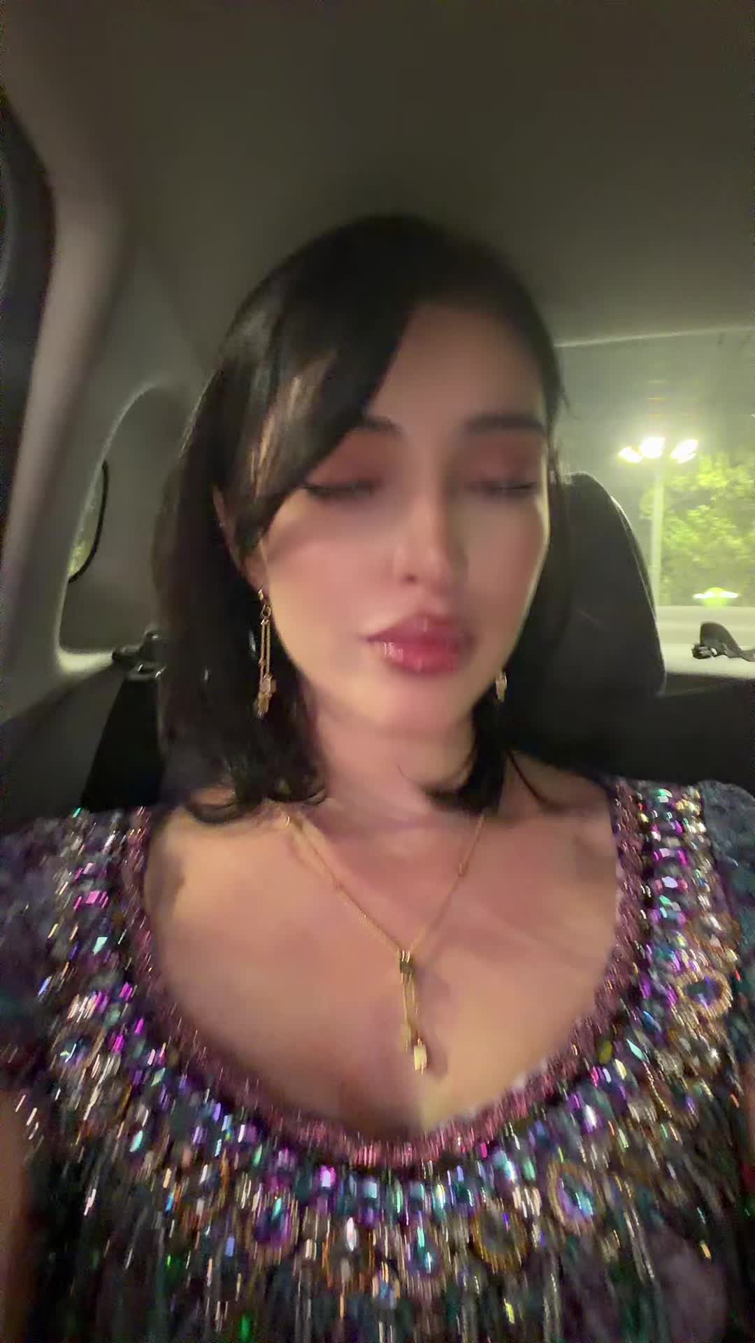 @Jasmin