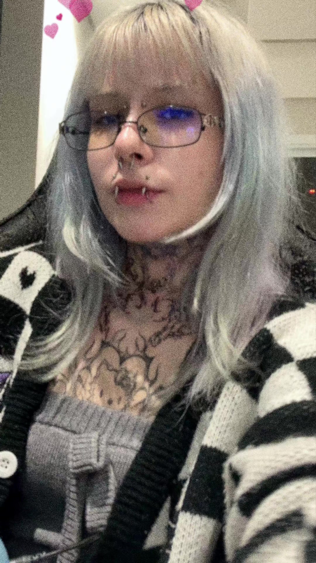 @lu