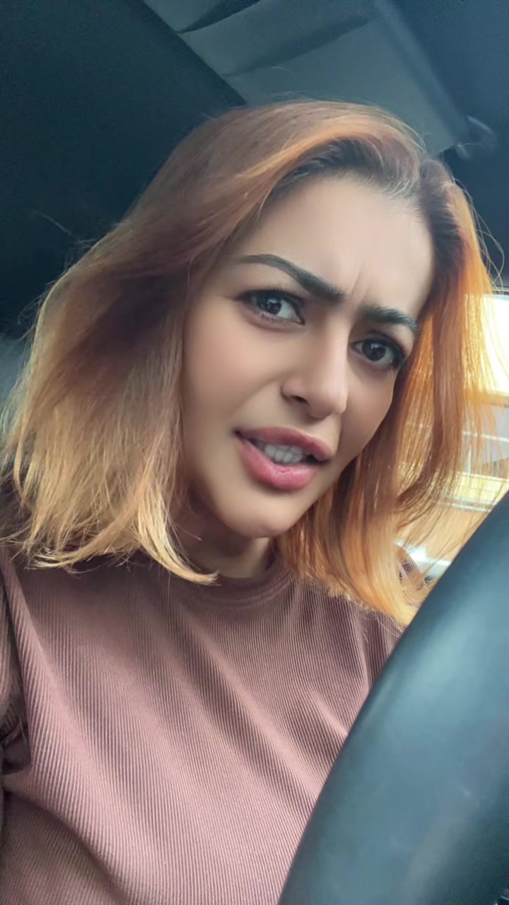 @missrara_kf