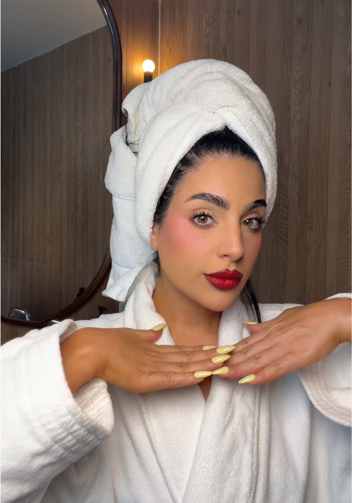 @LEILA NARVÁEZ