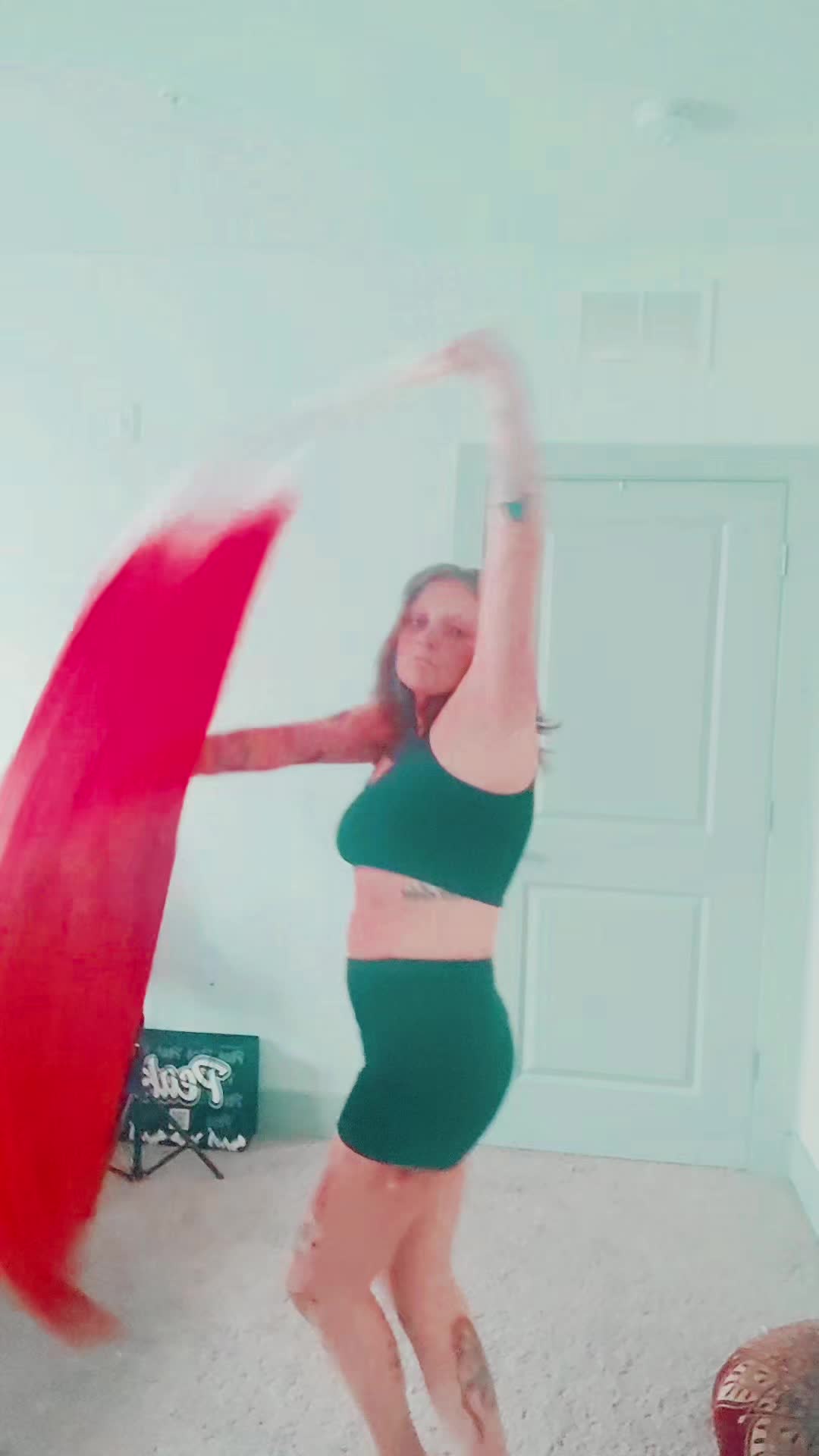 @HannahTheTripod