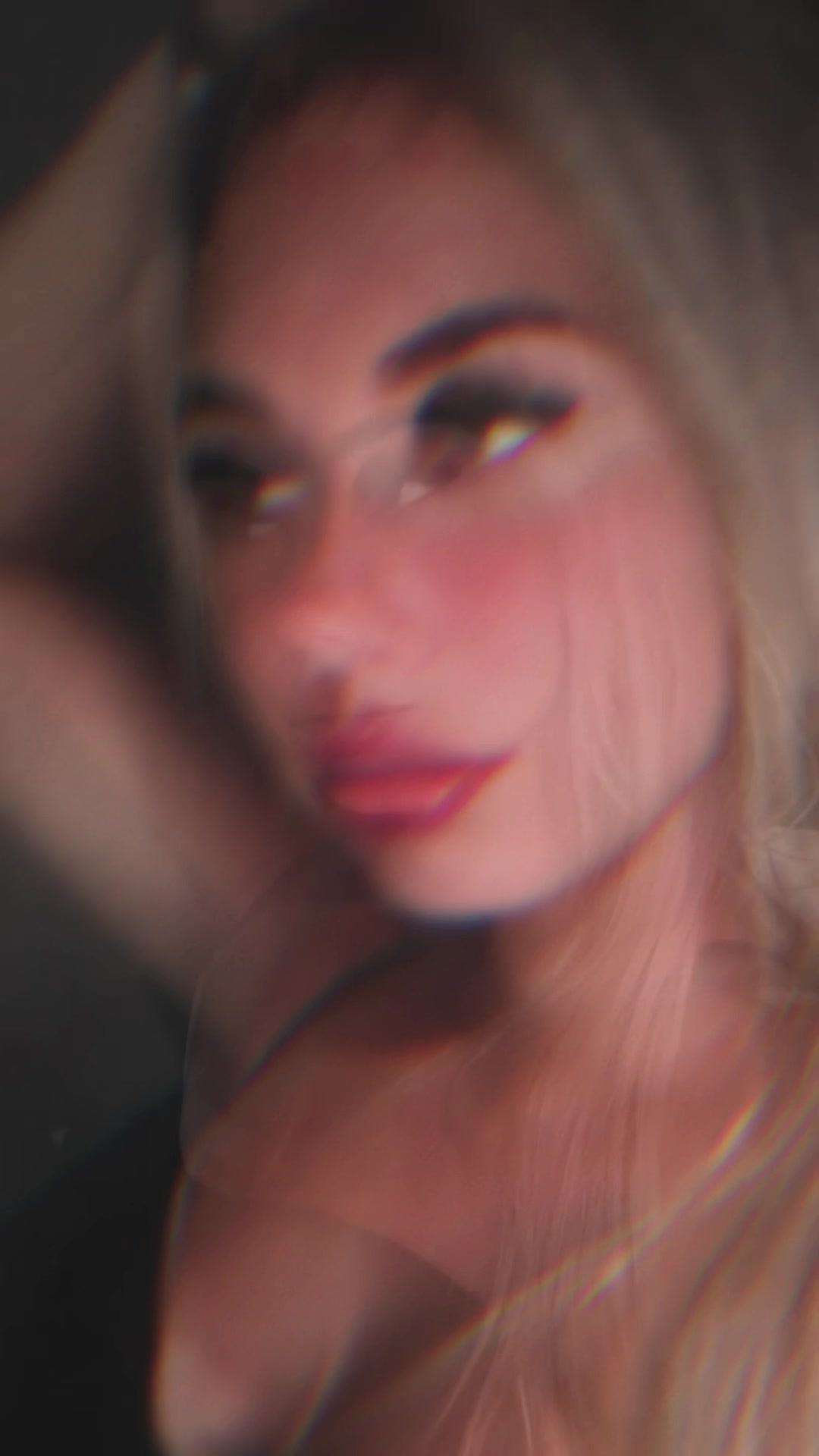 @𝓔𝓚🌘