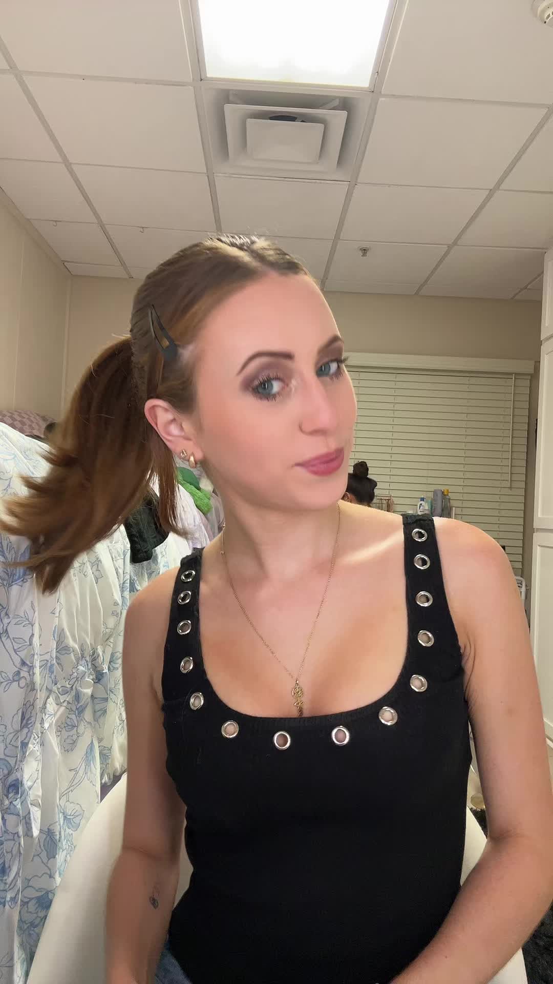 @jewelsybaby🧁🧸🍒