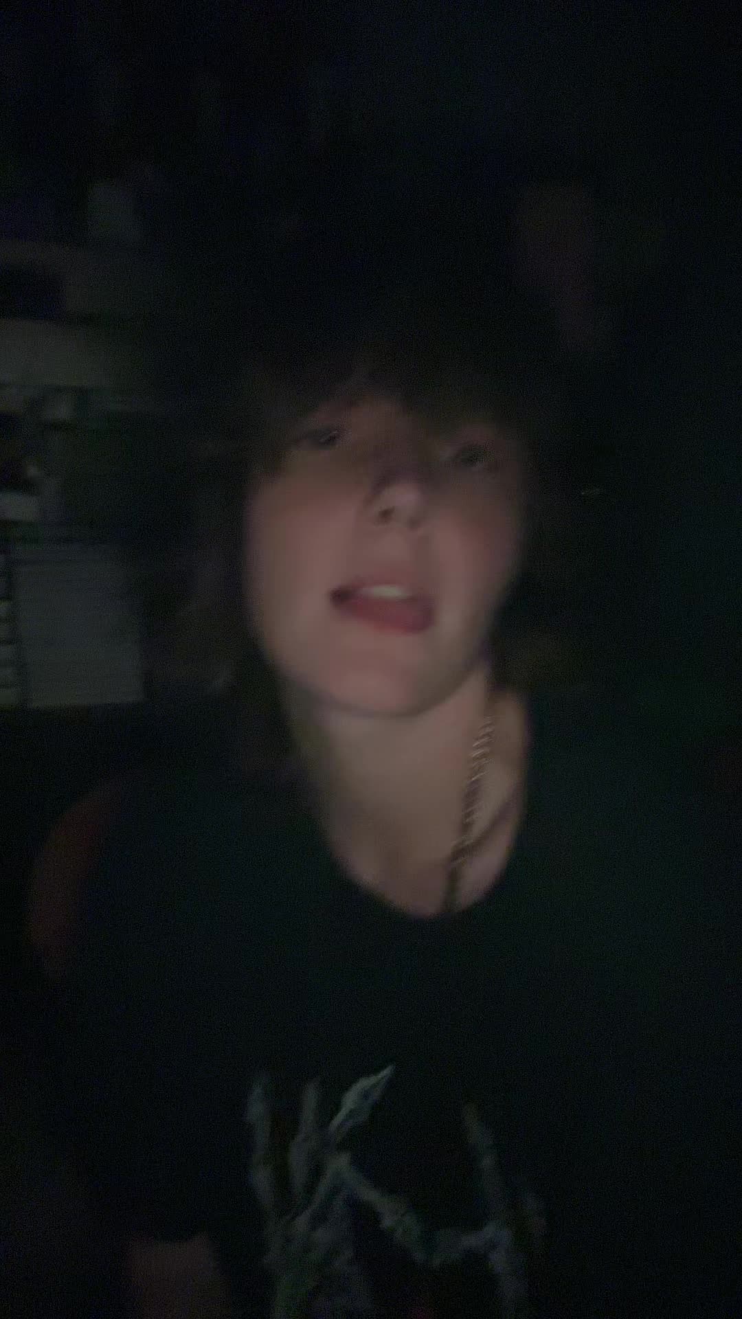 @:3