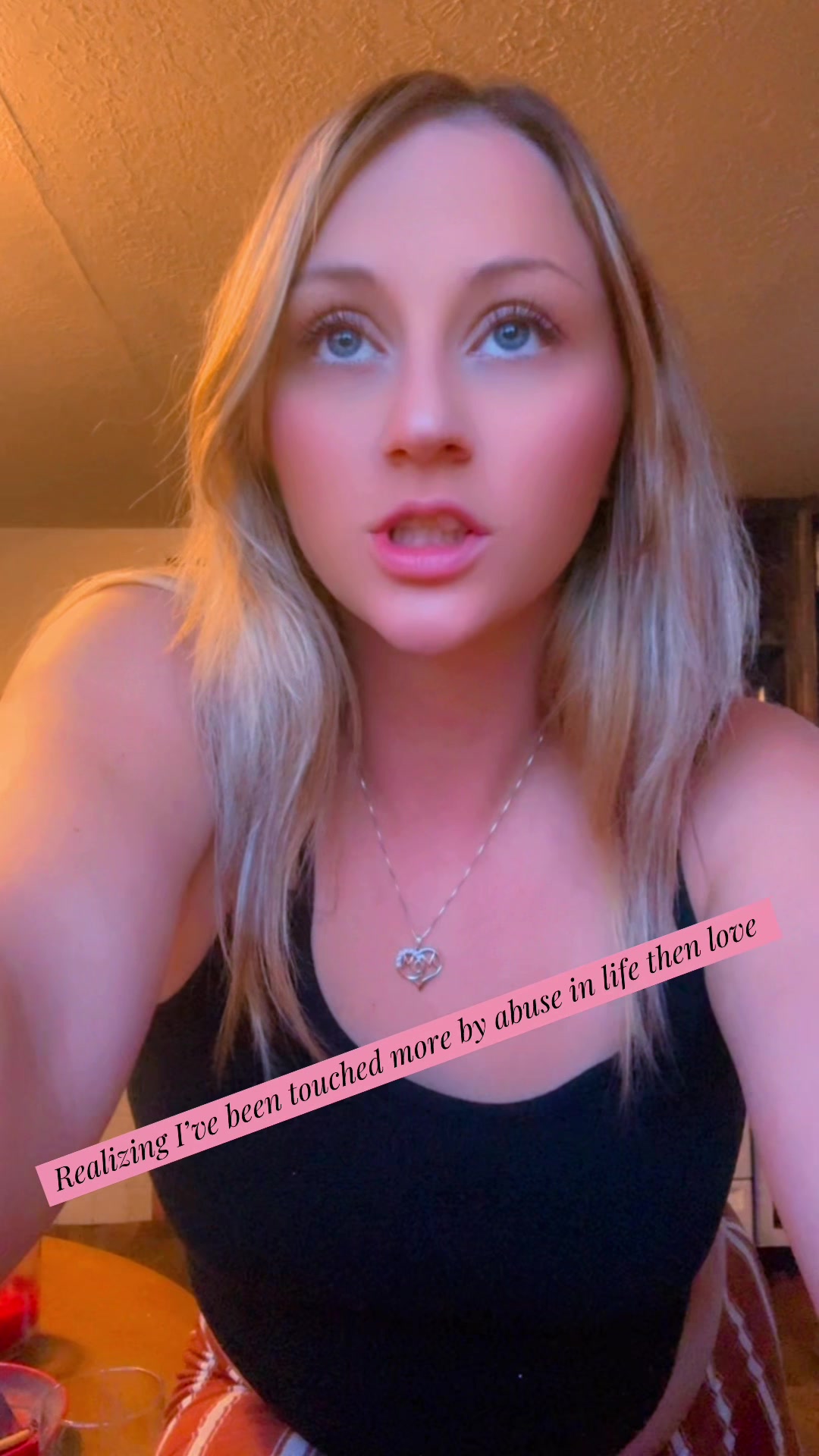 @izzyb_98