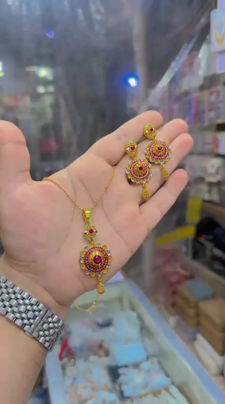 @Madiha Collection