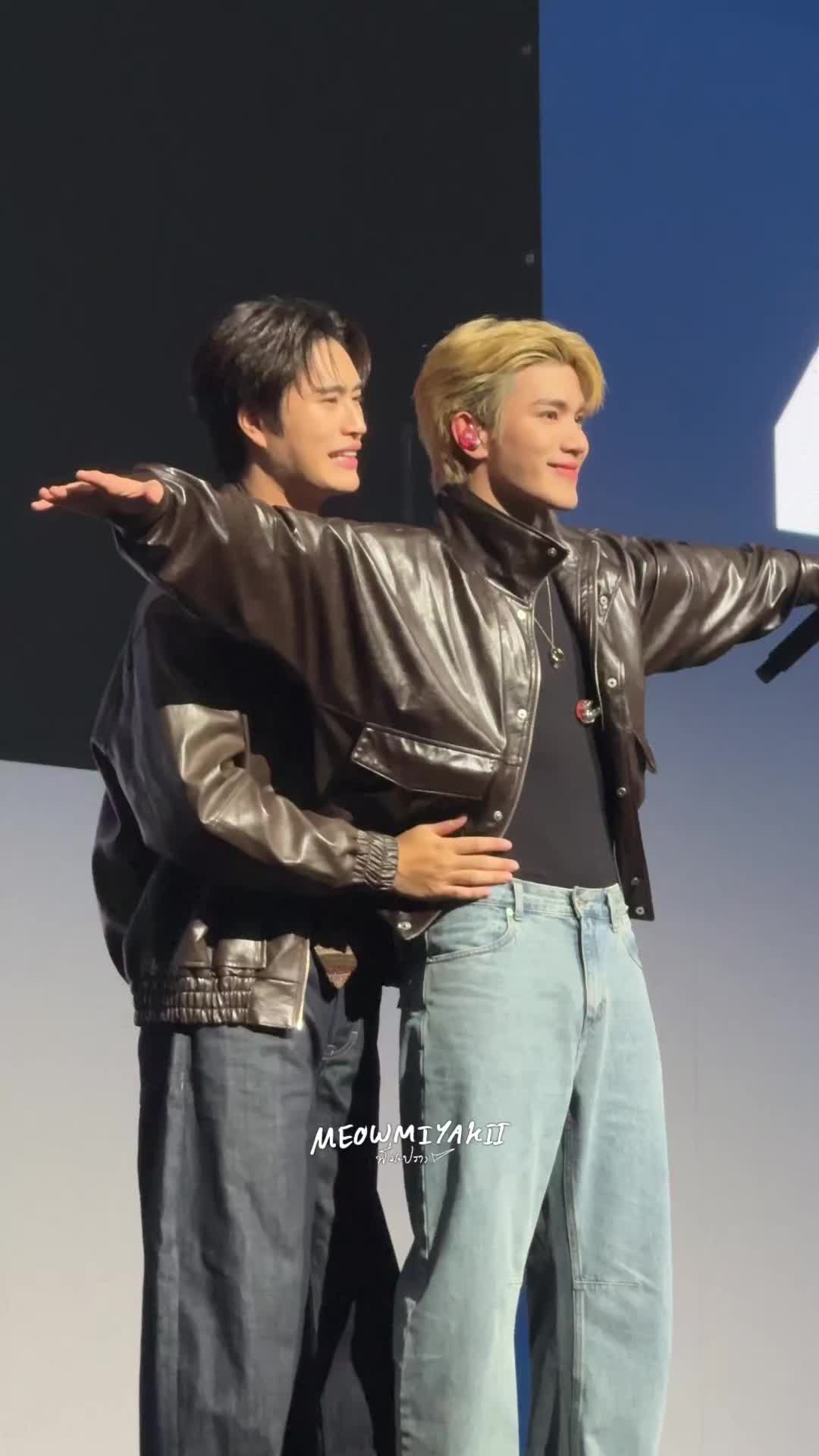@๐๐๐๐ช || flop era
