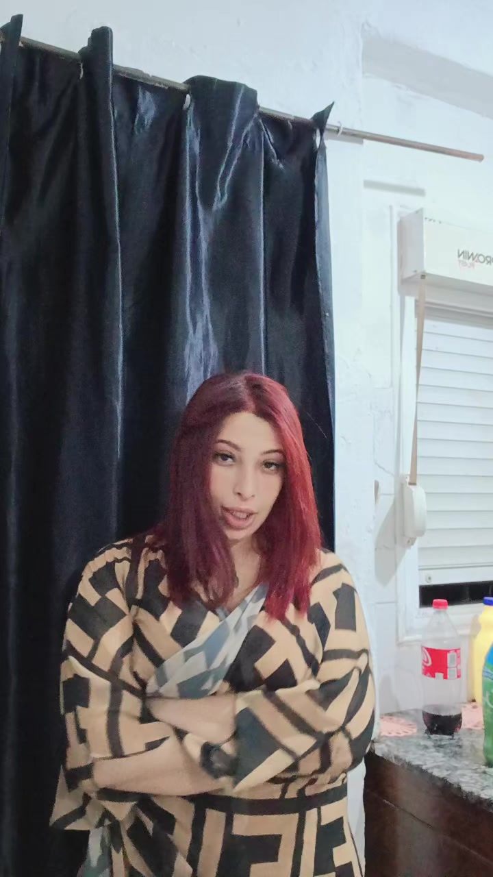 @Nut Ella