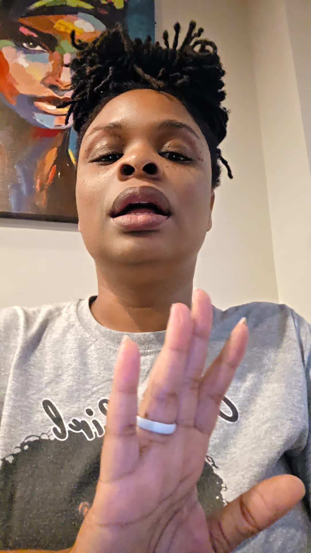 @TeeTeeReacts|Commissions open