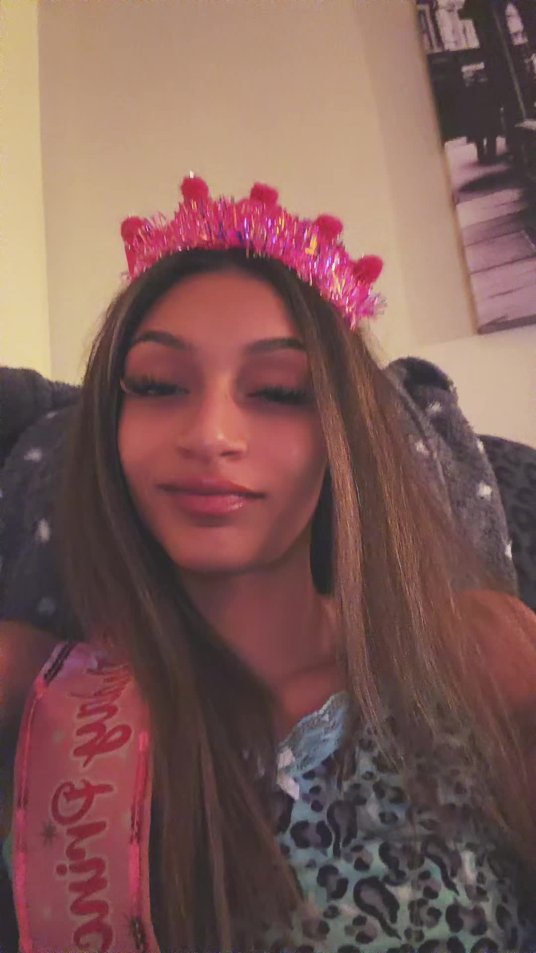 @carleeebaee