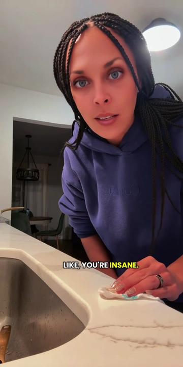 @hockeymommy420