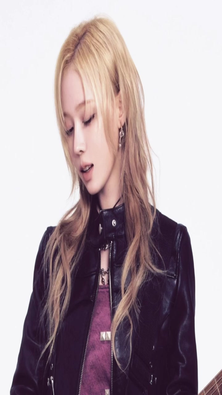 @𓂃 nicole 𐔌՞ ܸ.ˬ.ܸ՞𐦯