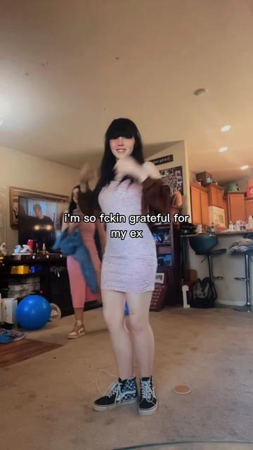 @Lizzy Bear ๐ป๐