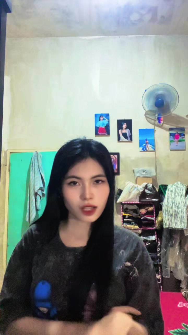 @Dwhiiii