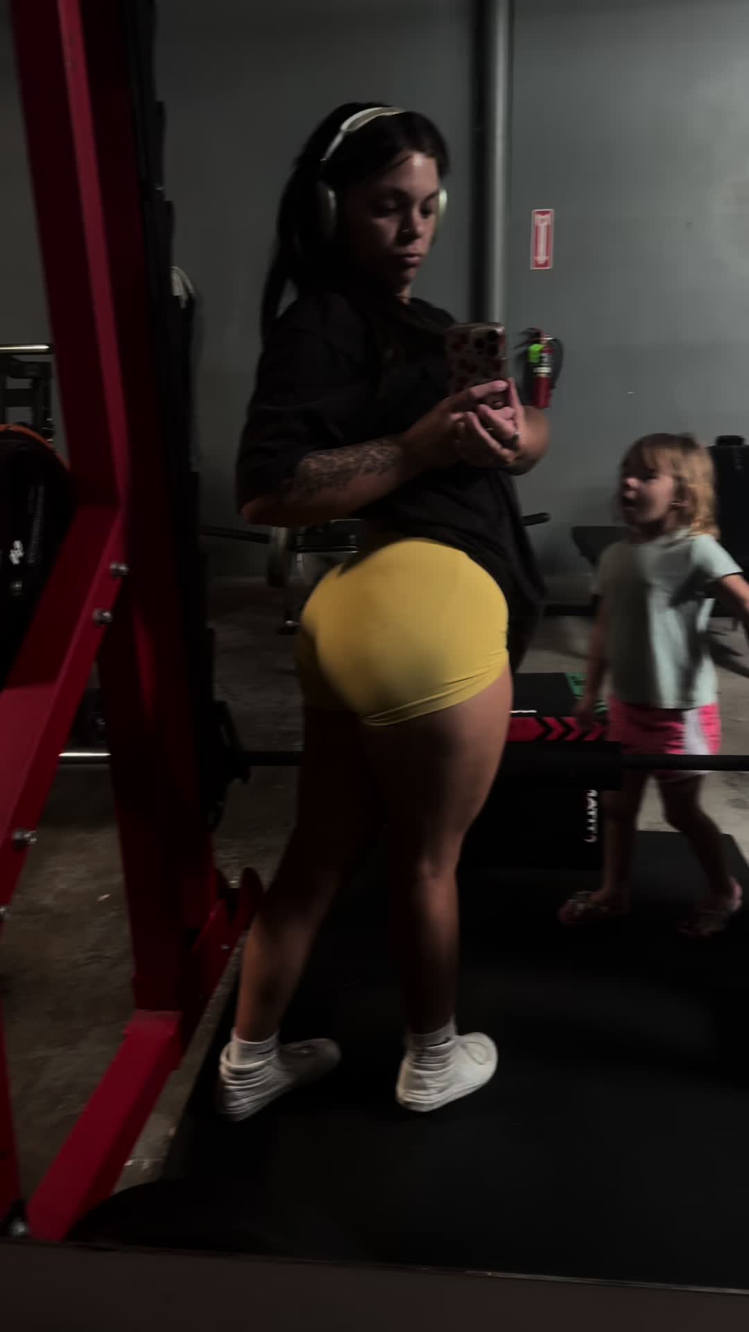 @JO | bikini bodybuilder