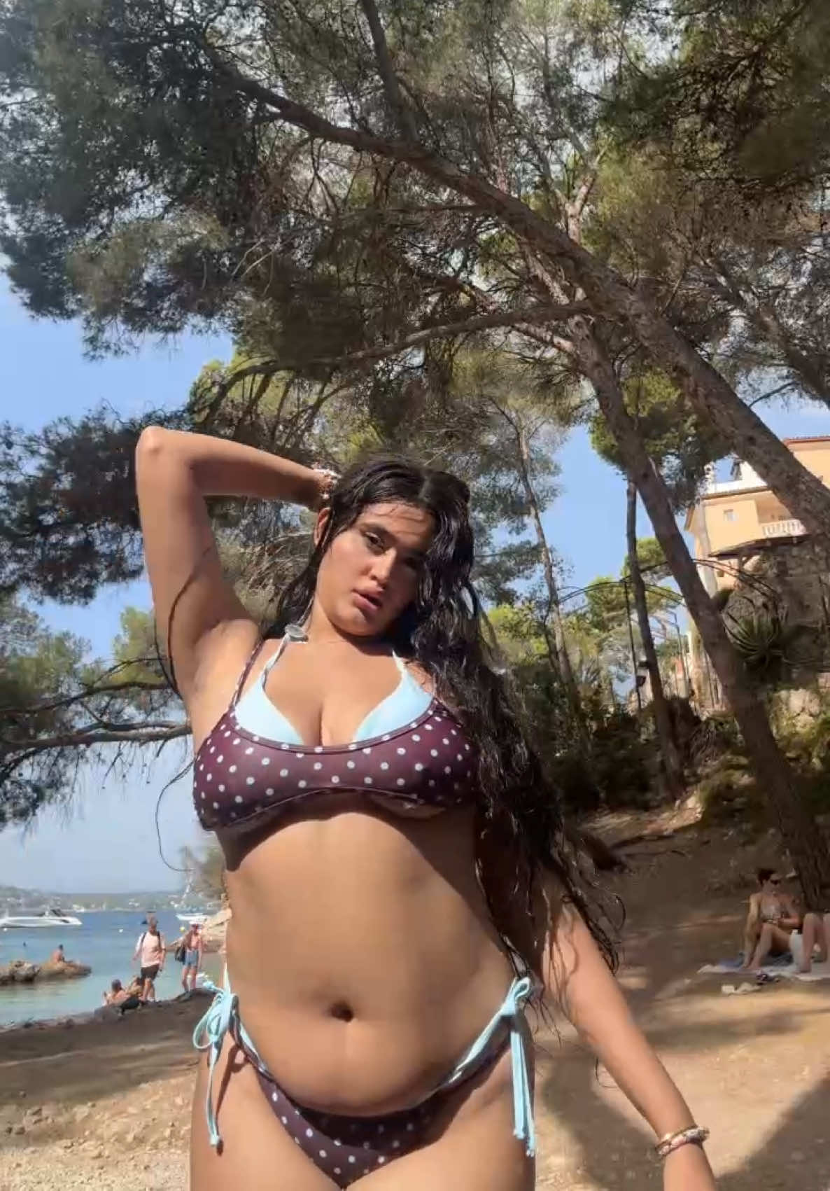 @eishita