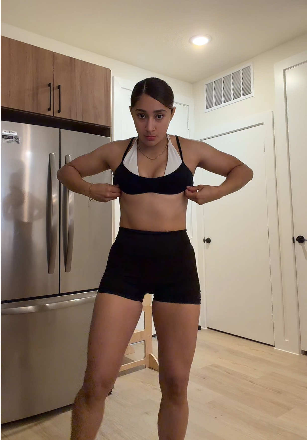 @karissafit